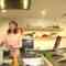 240228 NATSLIVE – Konya, Manatsu to Nani Taberu 12 – Studio View – ex-Nogizaka46 Akimoto Manatsu – FHD.mp4-00005